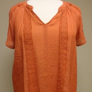 Dark Coral Tunic w lace detailing PXL